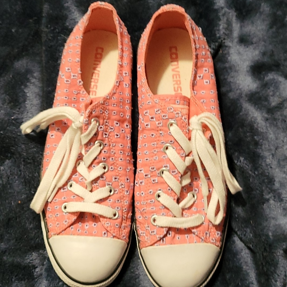 Converse low tops
